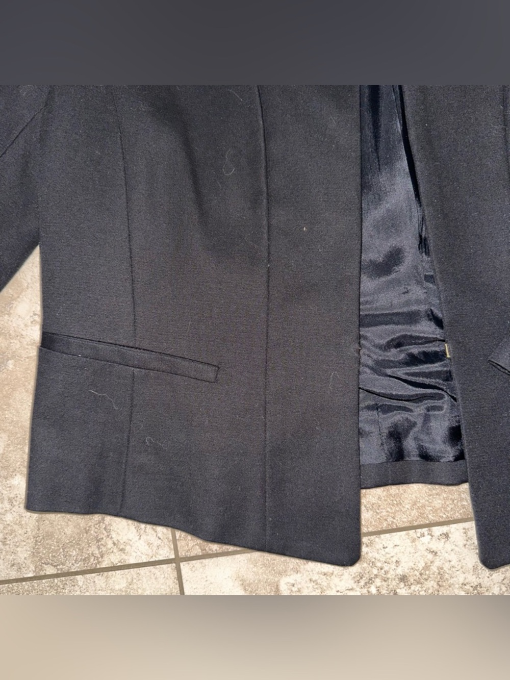 Blazer - Picture 3 of 8